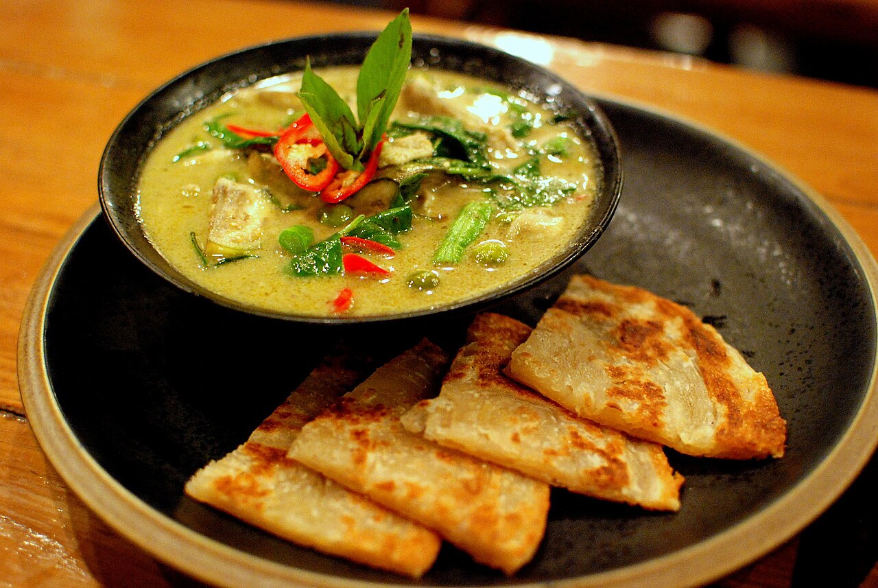 Green curry with chicken